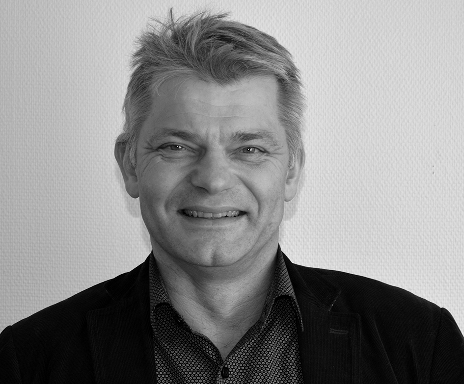tore holmefalk bw liten